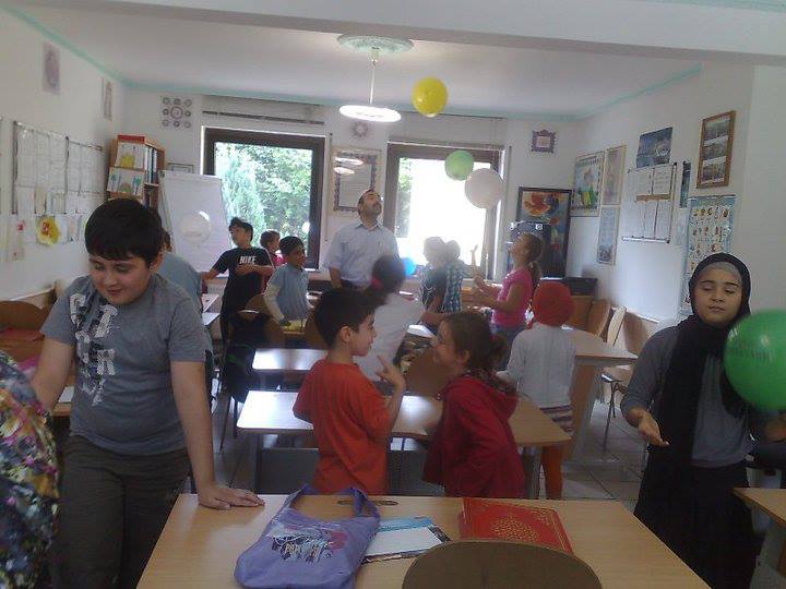 2010 Ramazan'da Camilerimiz Çocuklarımızla daha da bir güzel.